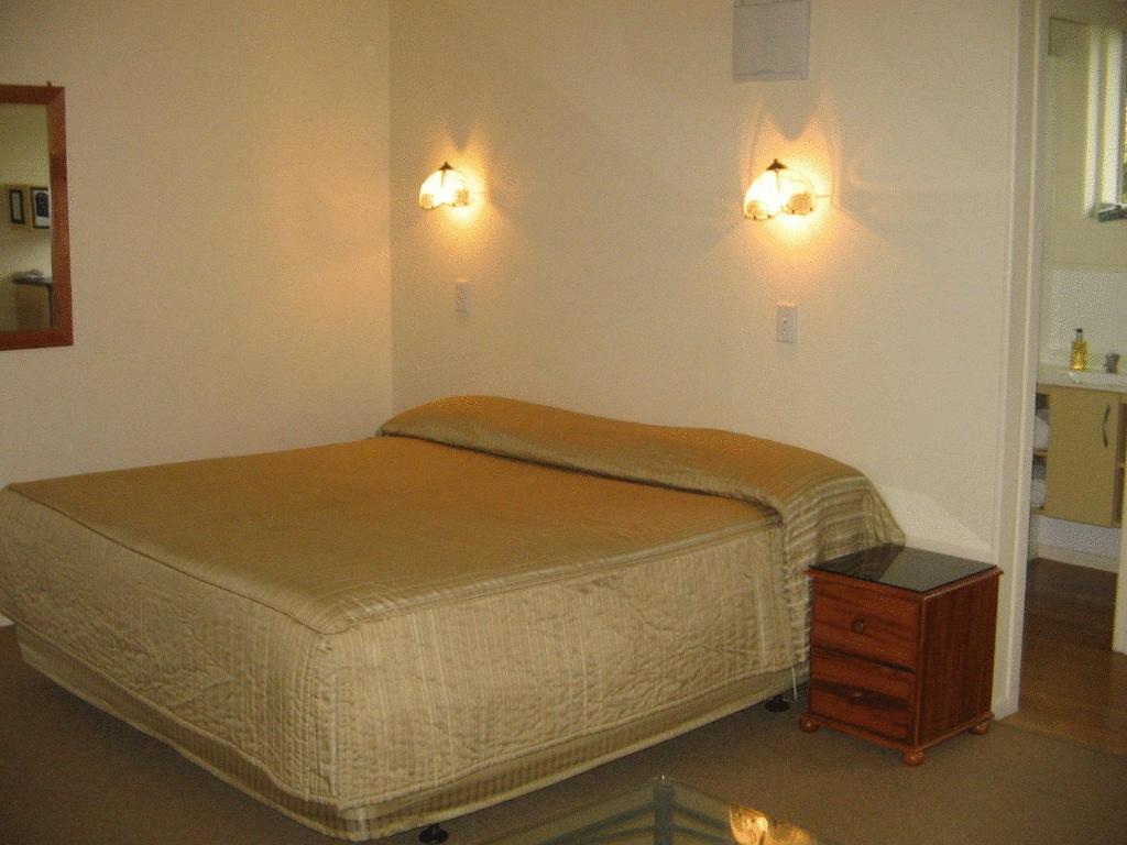 Shortland Court Motel Thames Extérieur photo